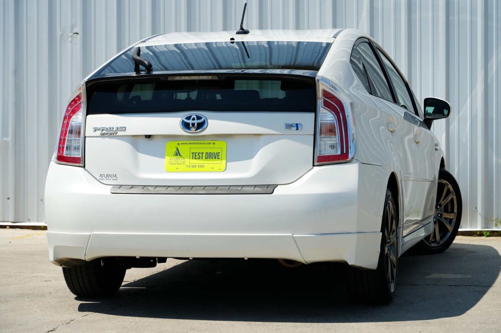 2013 Toyota Prius photo 3