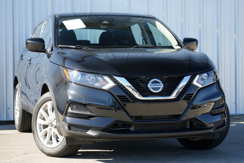Used 2020 Nissan Rogue Sport S w/ Appearance Package SUV