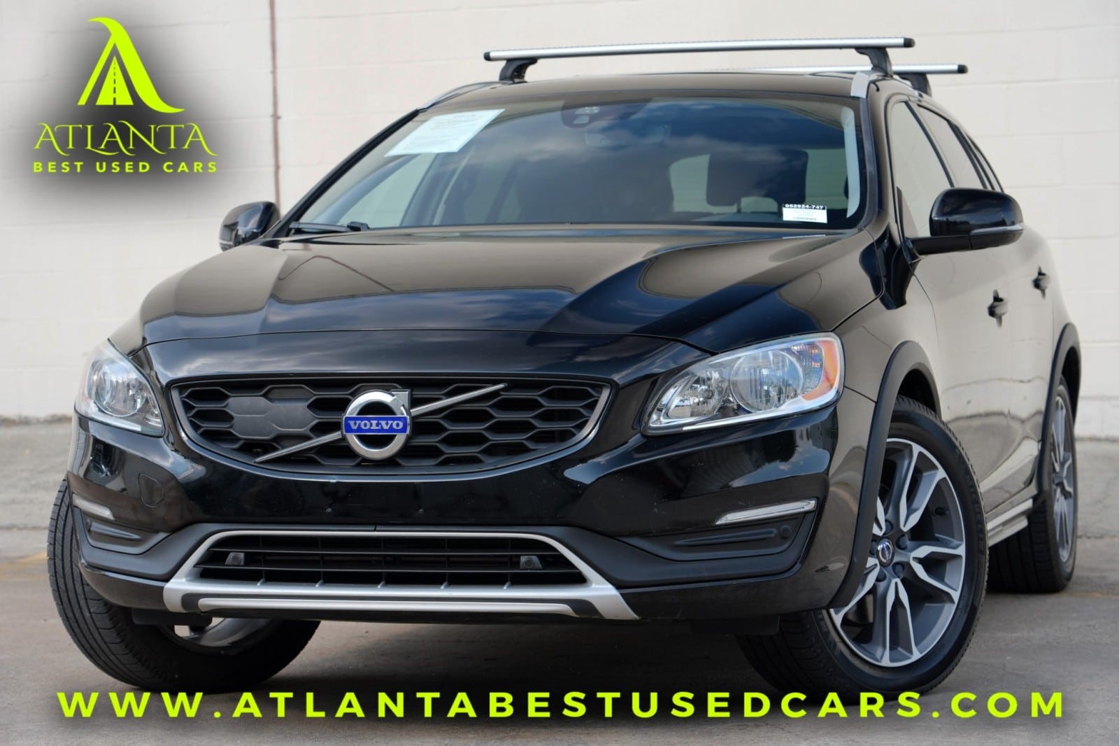 2018 Volvo V60 T5 AWD Cross Country's photo