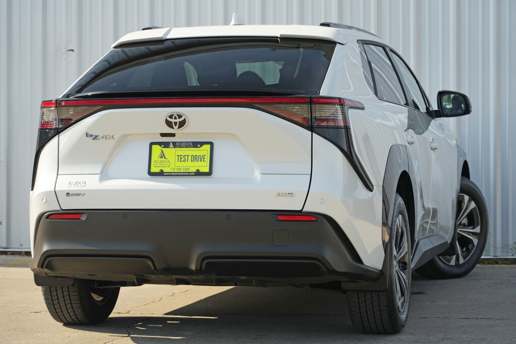 Used 2024 Toyota bZ4X XLE SUV