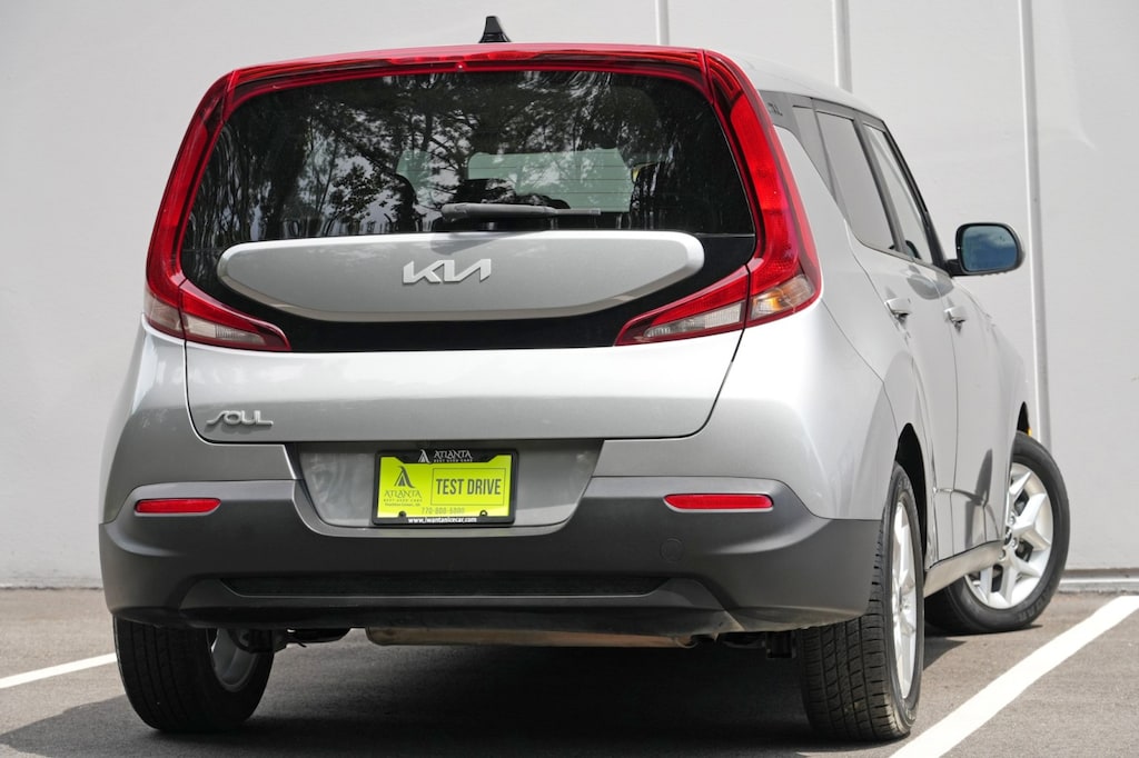 Used 2022 Kia Soul LX w/ Technology Package Hatchback