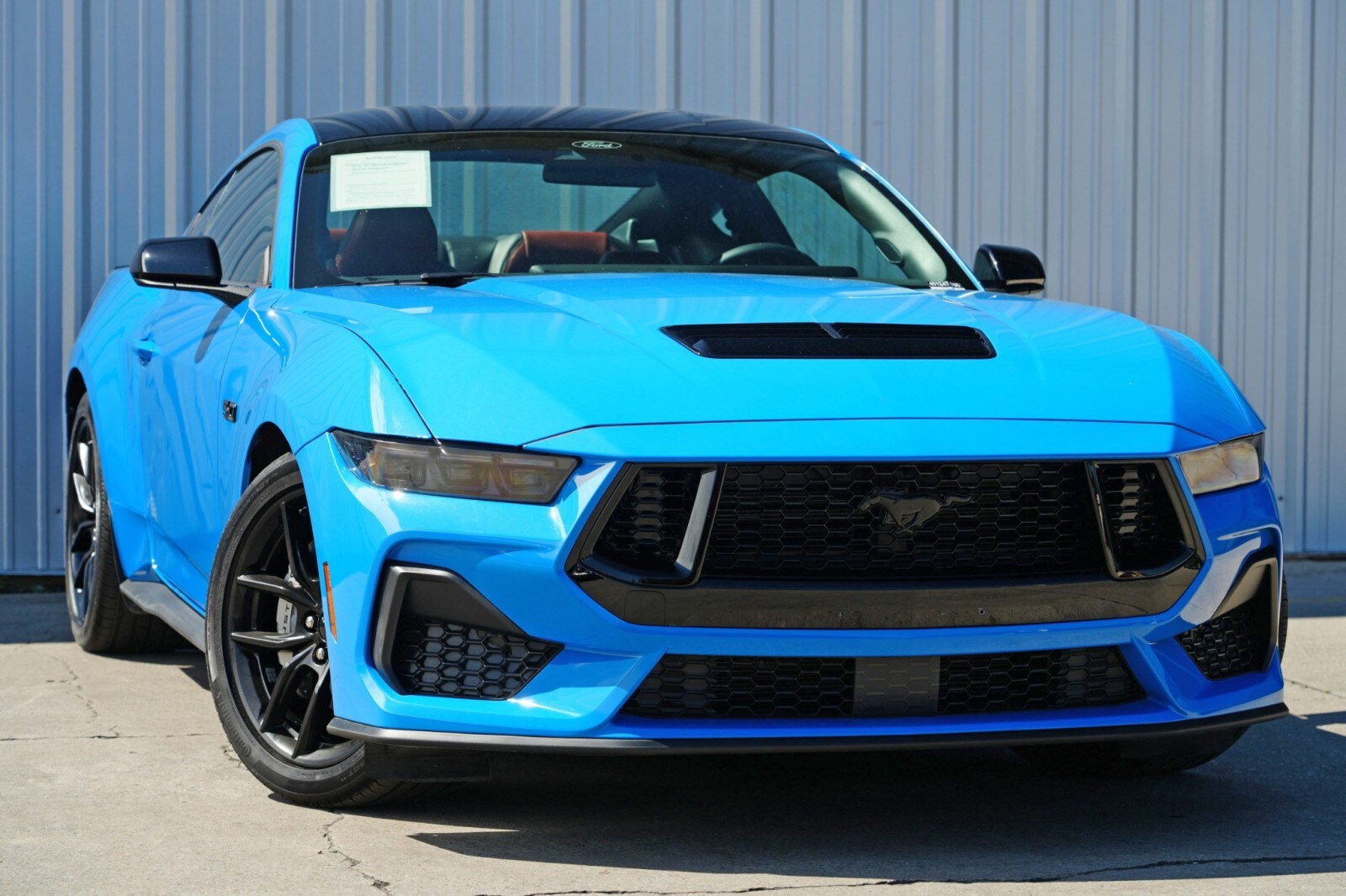 2025 Ford Mustang GT Premium photo 2