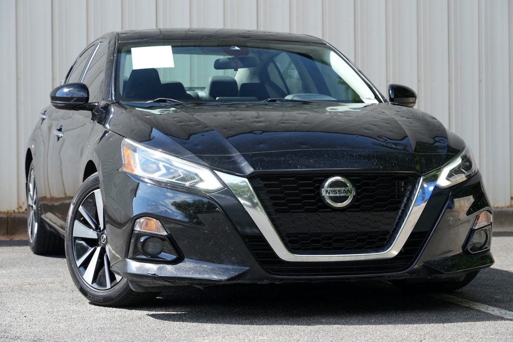 Used 2021 Nissan Altima 2.5 SL Sedan
