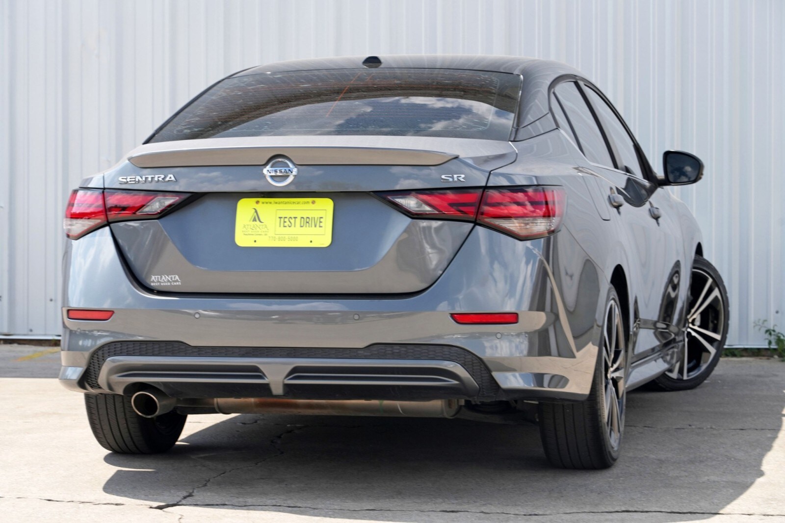 2020 Nissan Sentra SR photo 3