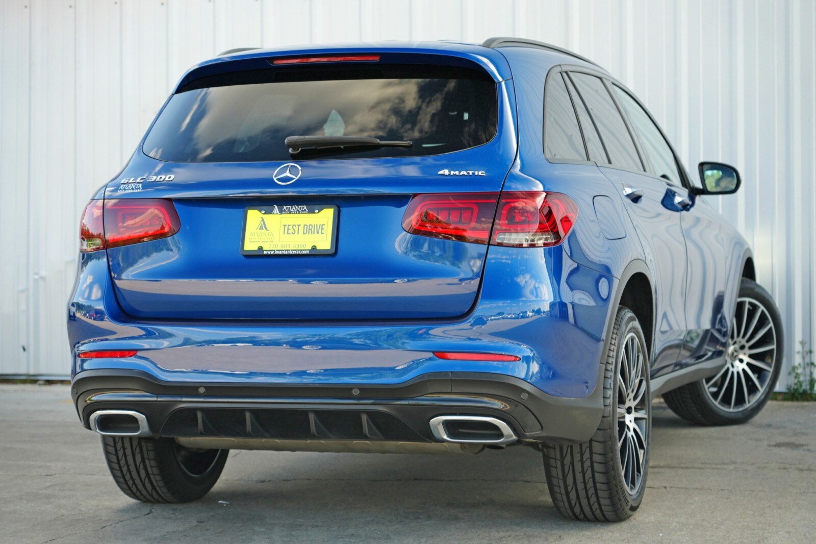 2022 Mercedes Benz GLC 300 AMG photo 3