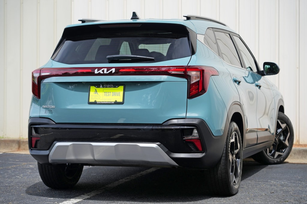 Used 2025 Kia Seltos EX SUV