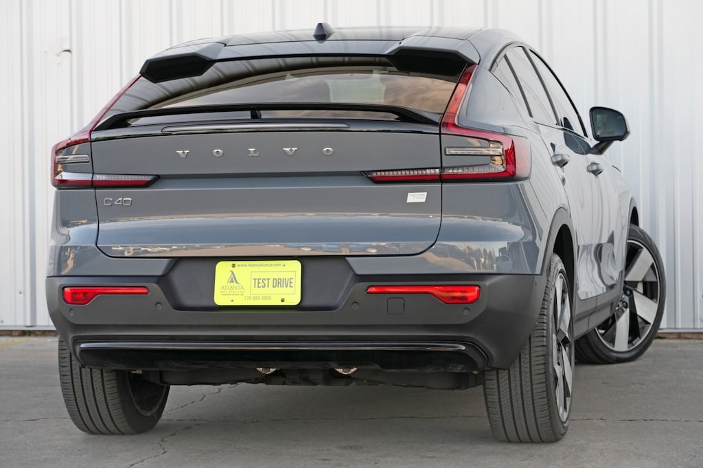 Used 2023 Volvo C40 Recharge Pure Electric Ultimate SUV