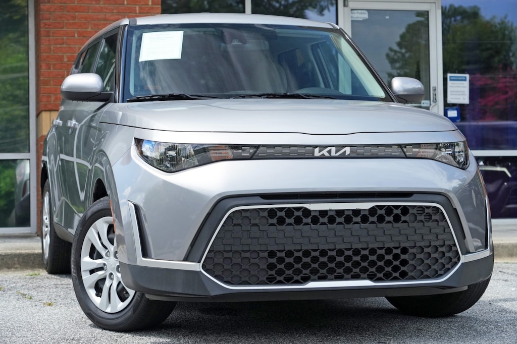 Used 2025 Kia Soul LX Hatchback