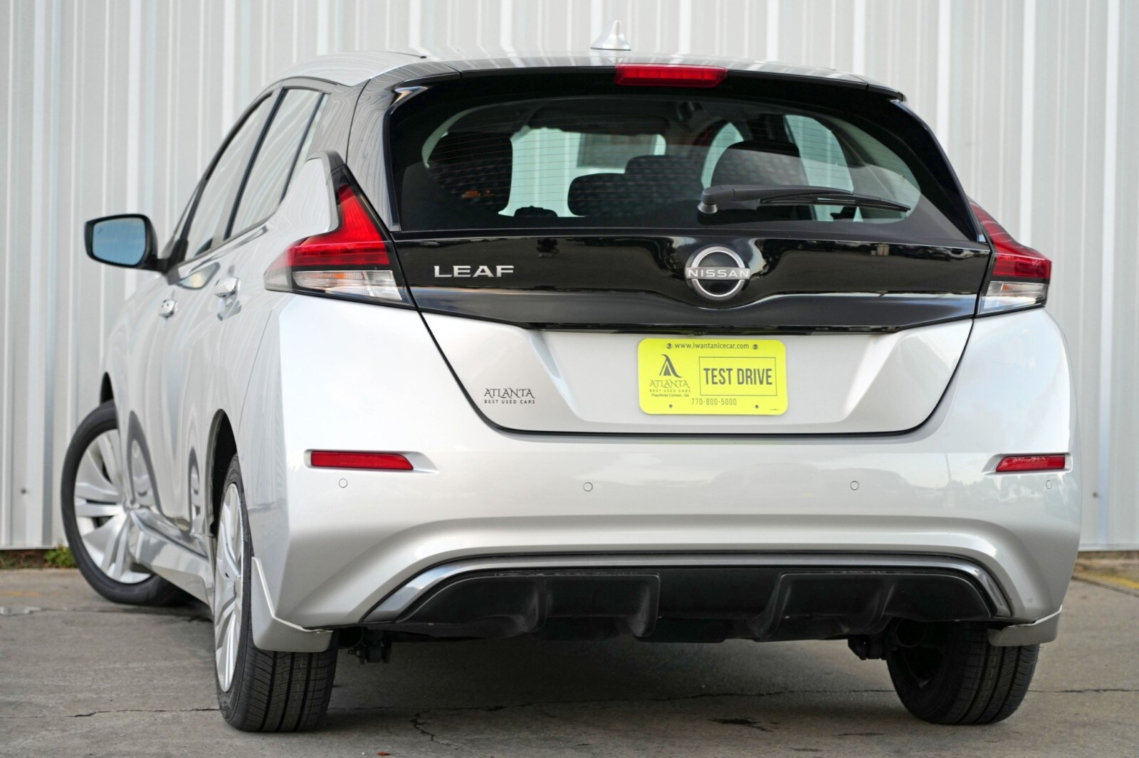 2025 Nissan Leaf S photo 4