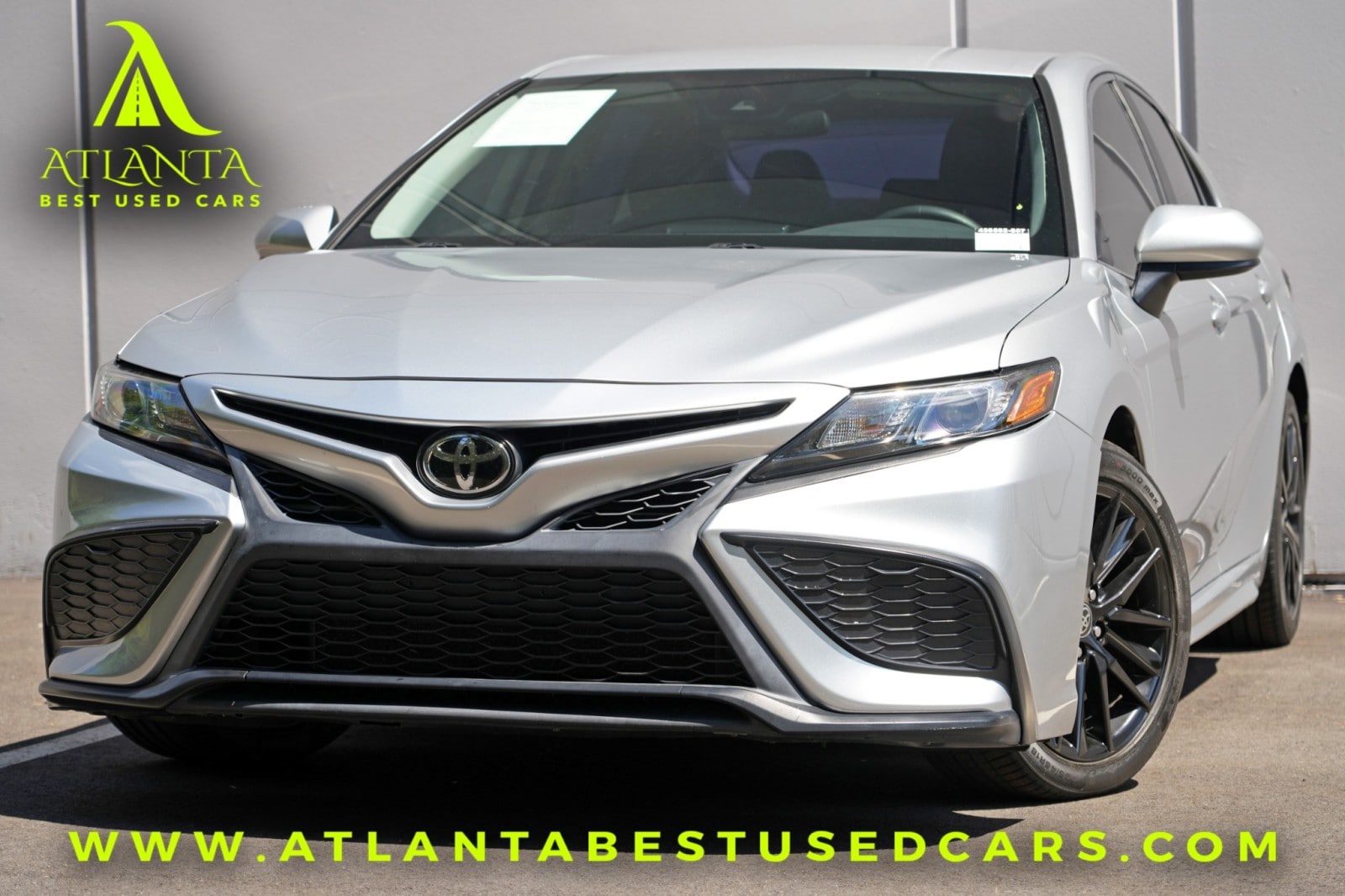 2021 Toyota Camry 2.5 Auto SE's photo