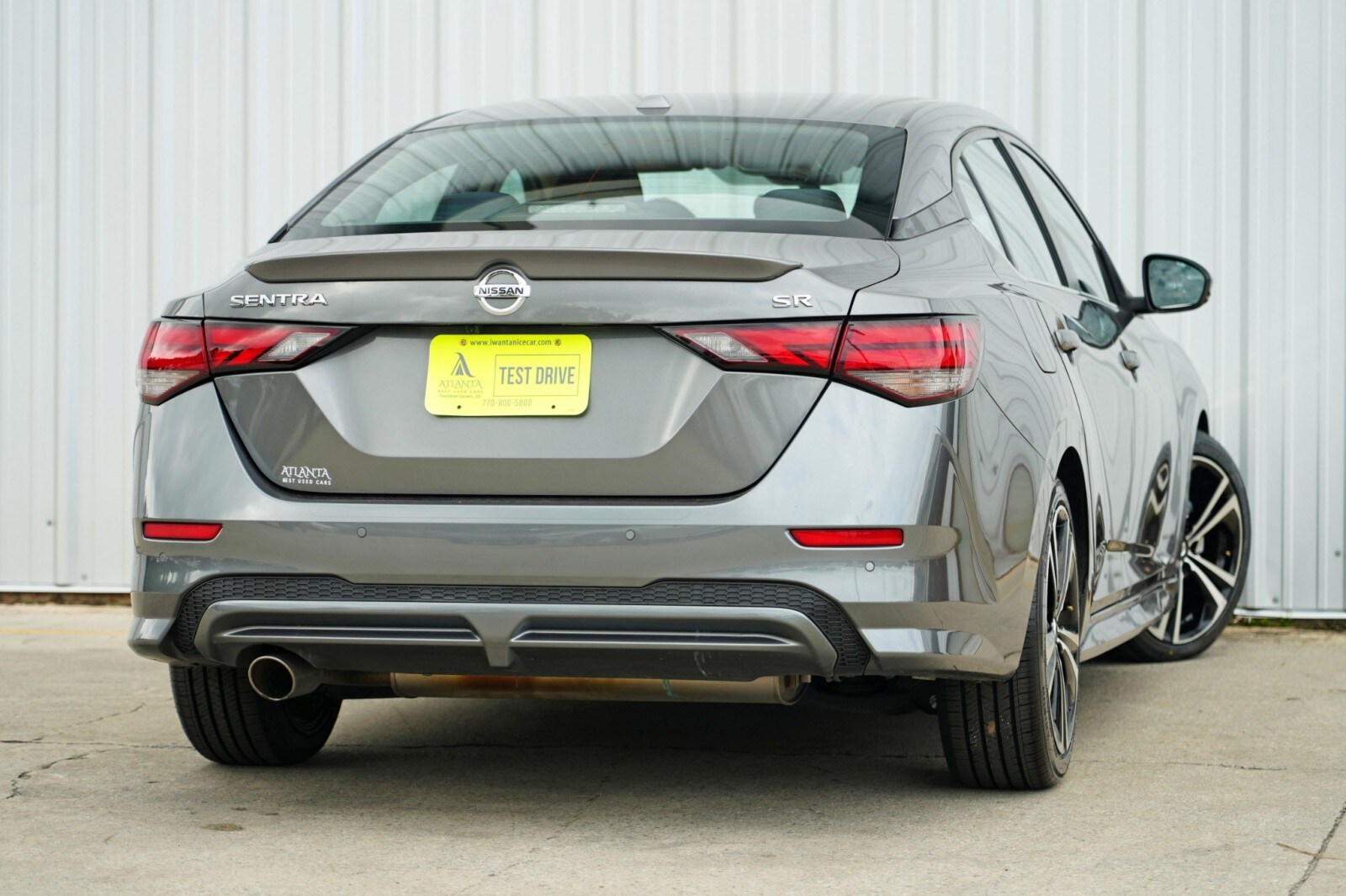 2021 Nissan Sentra SR photo 3