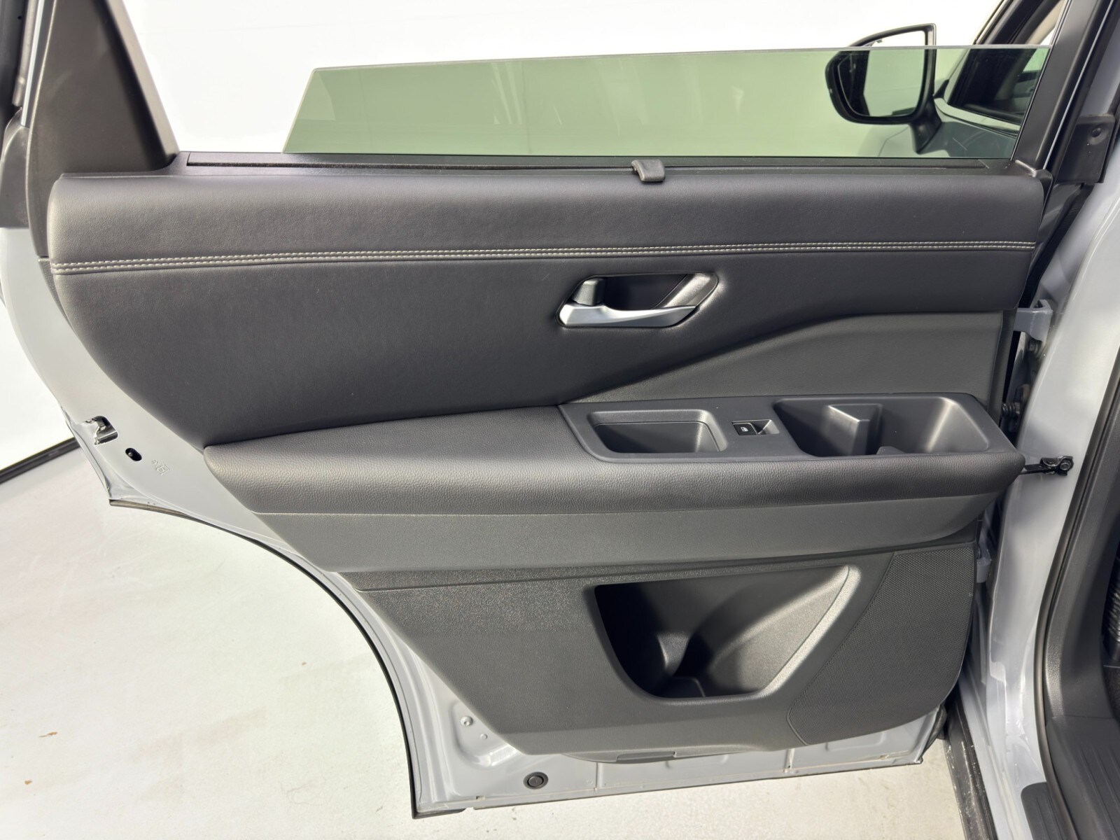 2024 Nissan Pathfinder Platinum - Photo 44