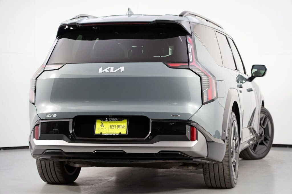 Used 2024 Kia EV9 GT-Line w/ VIP Relaxation Package SUV