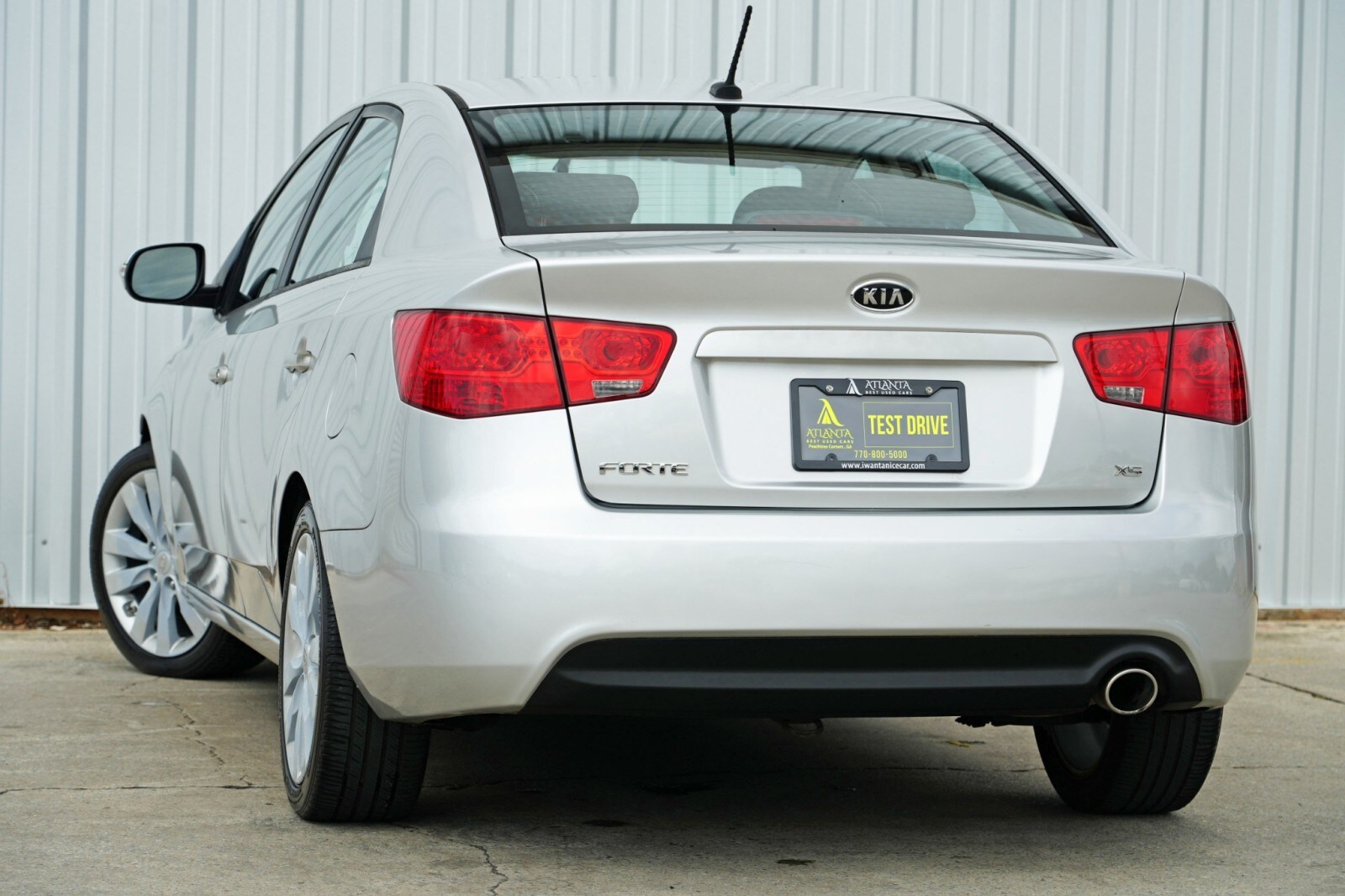 2010 Kia Forte SX photo 4