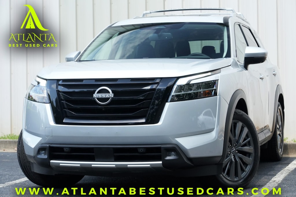 Used 2022 Nissan Pathfinder SL w/ Premium Package SUV