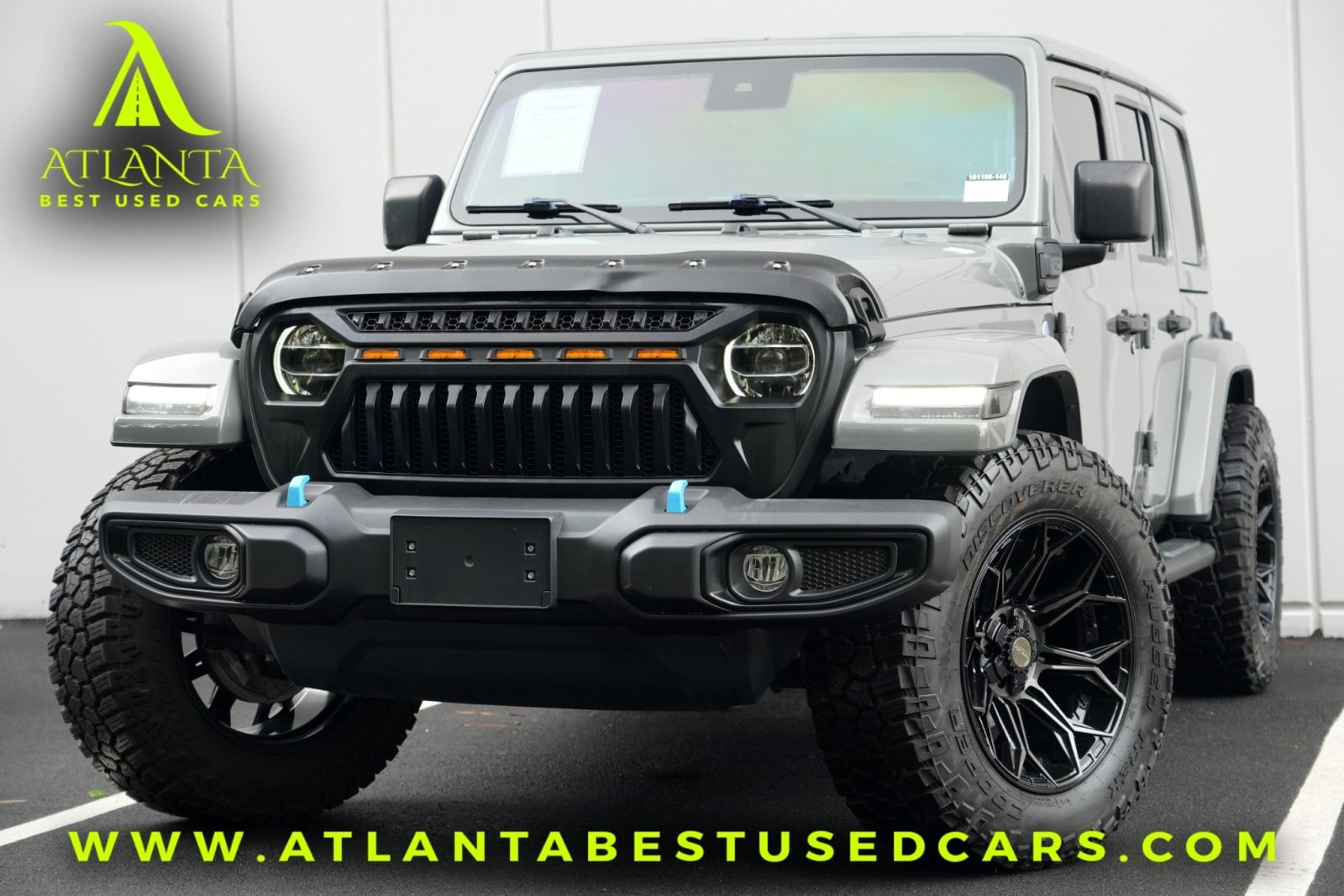 2022 Jeep Wrangler Sahara 4XE's photo