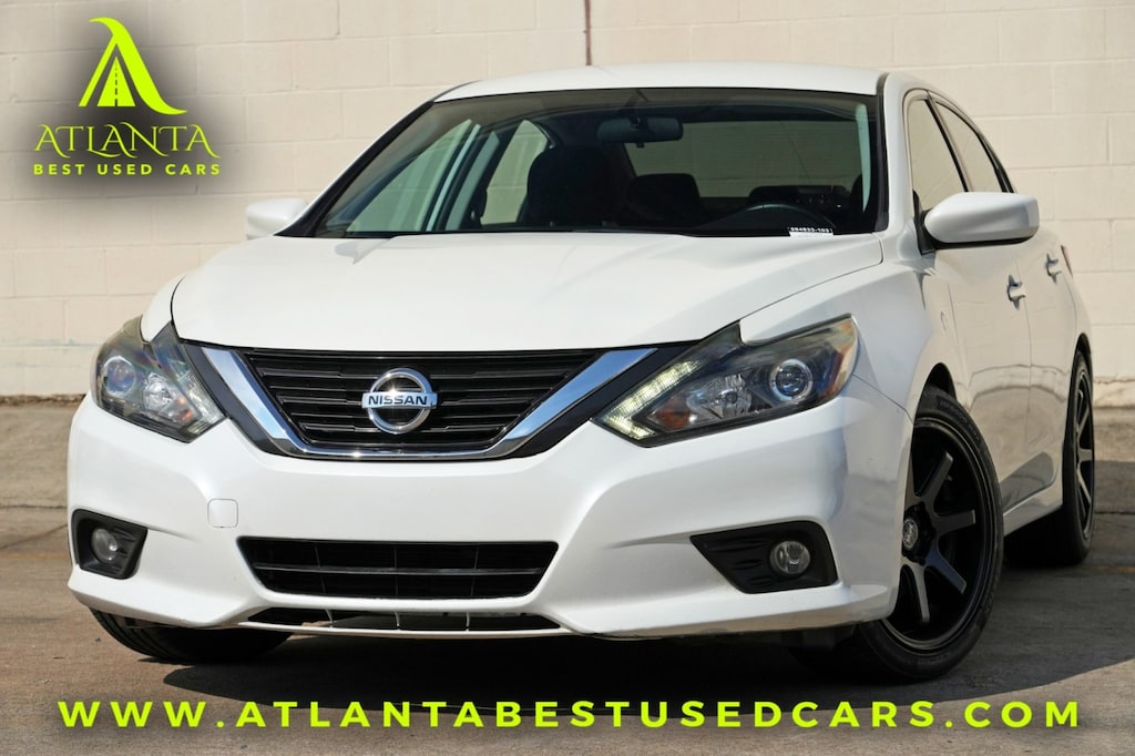 Used 2016 Nissan Altima 2.5 SR Sedan