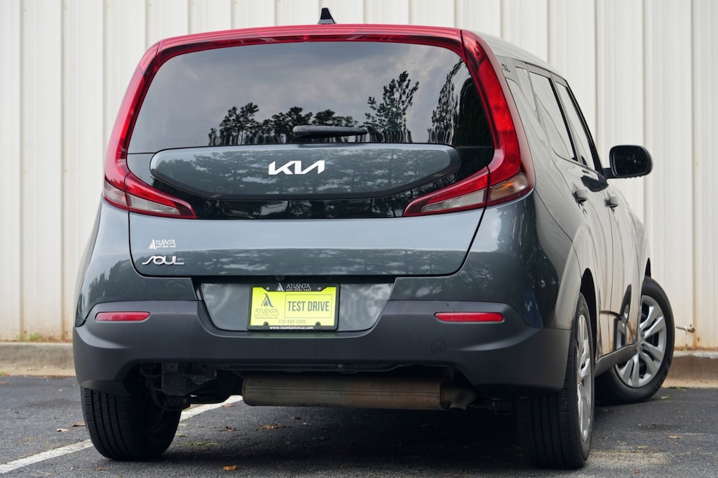 Used 2022 Kia Soul LX Hatchback