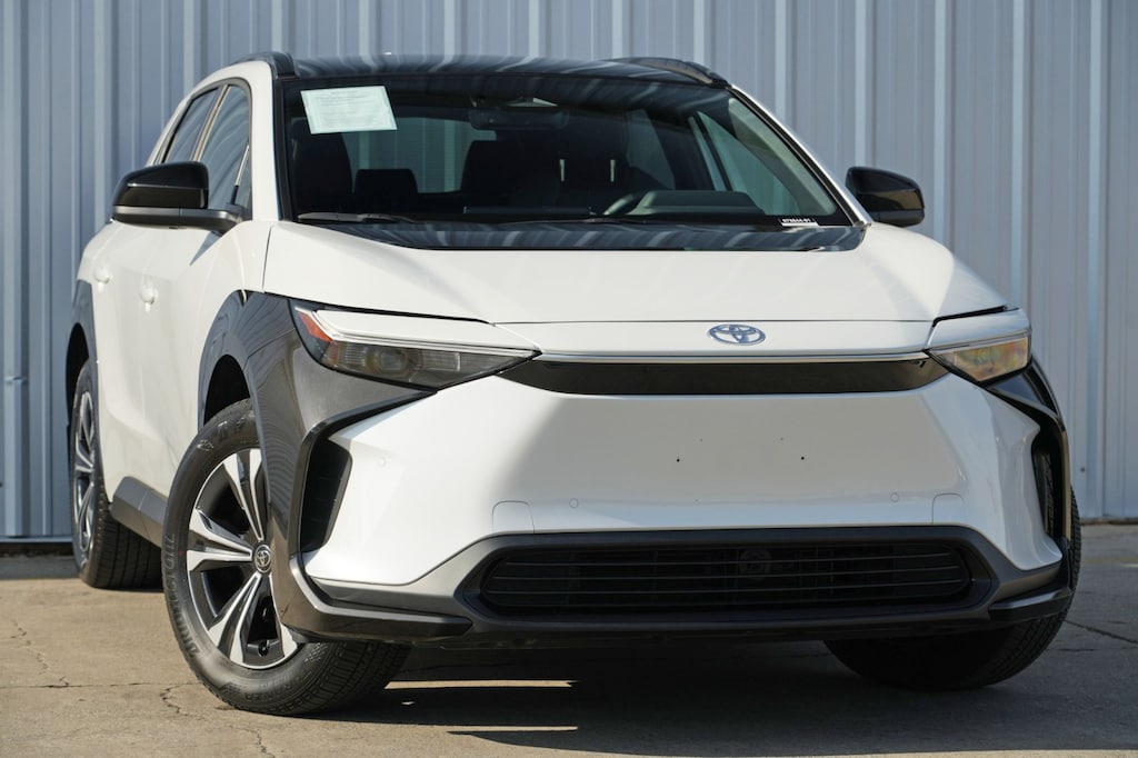 Used 2024 Toyota bZ4X XLE SUV
