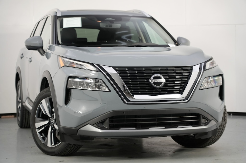 Used 2022 Nissan Rogue SL w/ Premium Package SUV