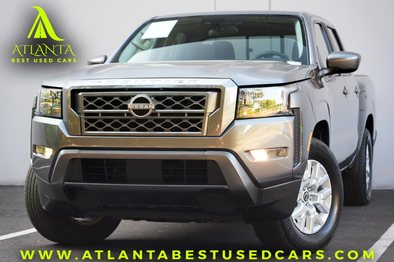 2022 Nissan Frontier SV Crew Cab 4X2 SWB's photo