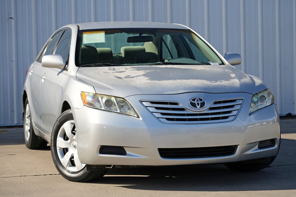 Used 2007 Toyota Camry LE Sedan