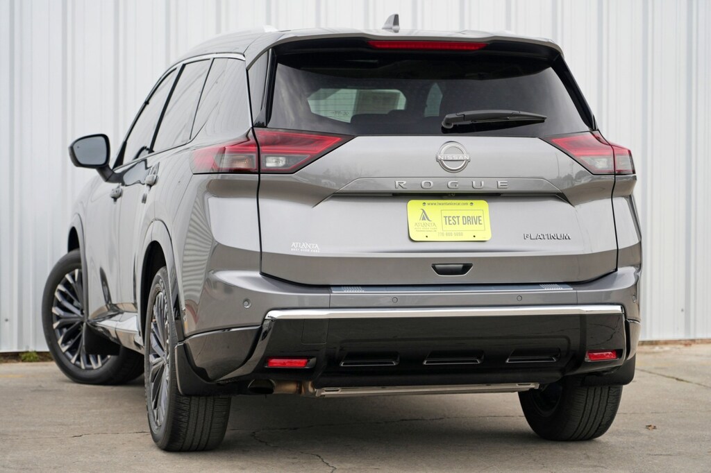 Used 2024 Nissan Rogue Platinum w/ Platinum Premium Package SUV