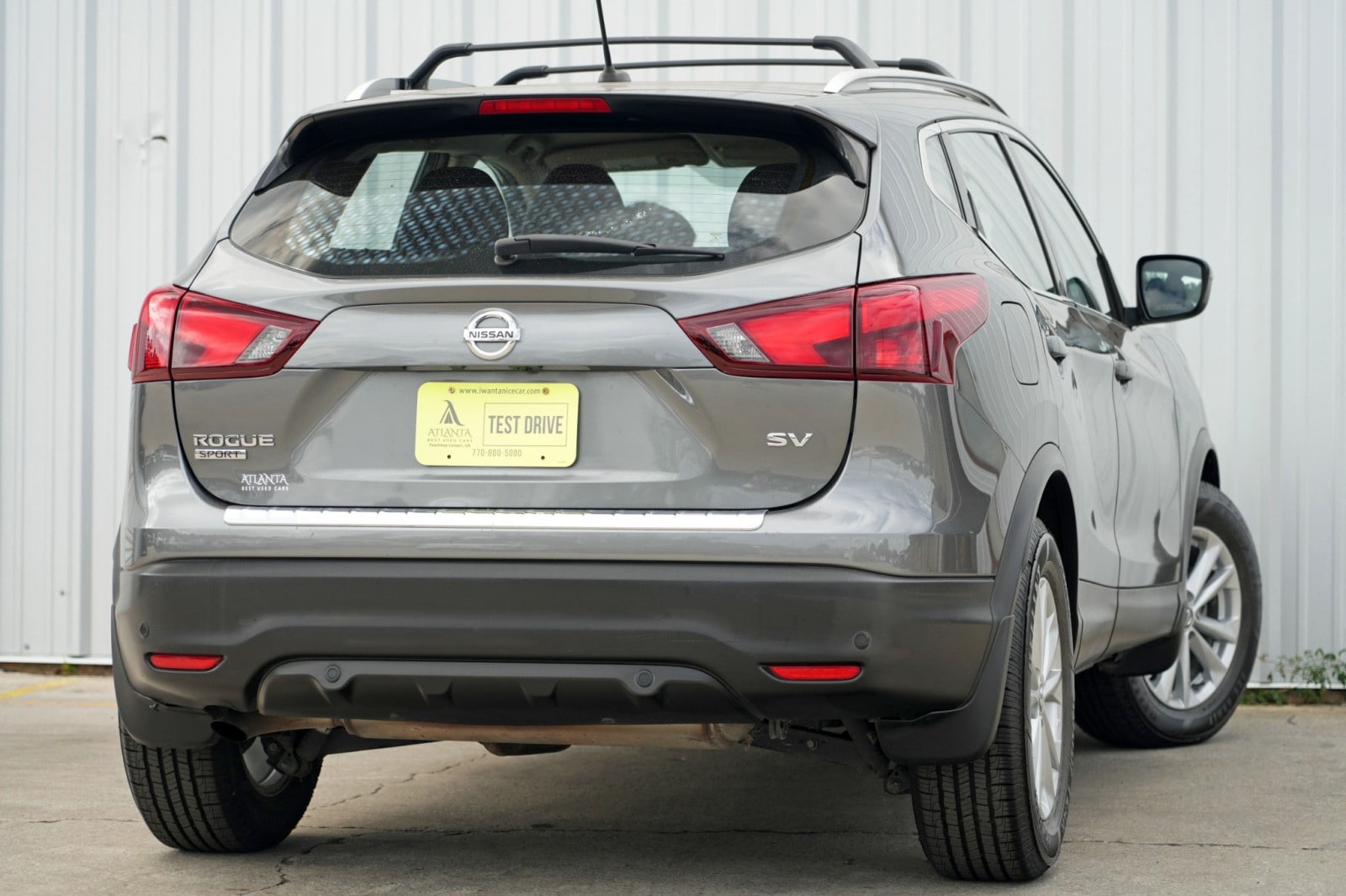 2019 Nissan Rogue Sport SV photo 2