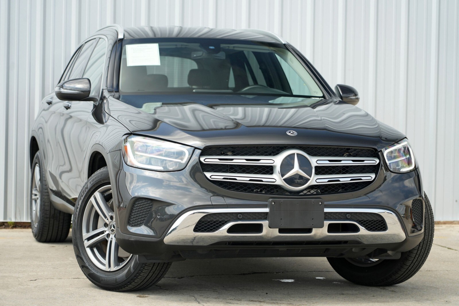 2021 Mercedes Benz GLC 300 photo 2