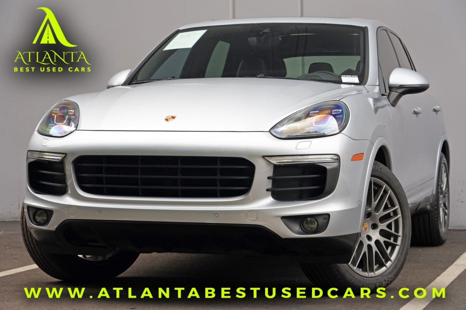 2018 Porsche Cayenne Platinum Edition's photo