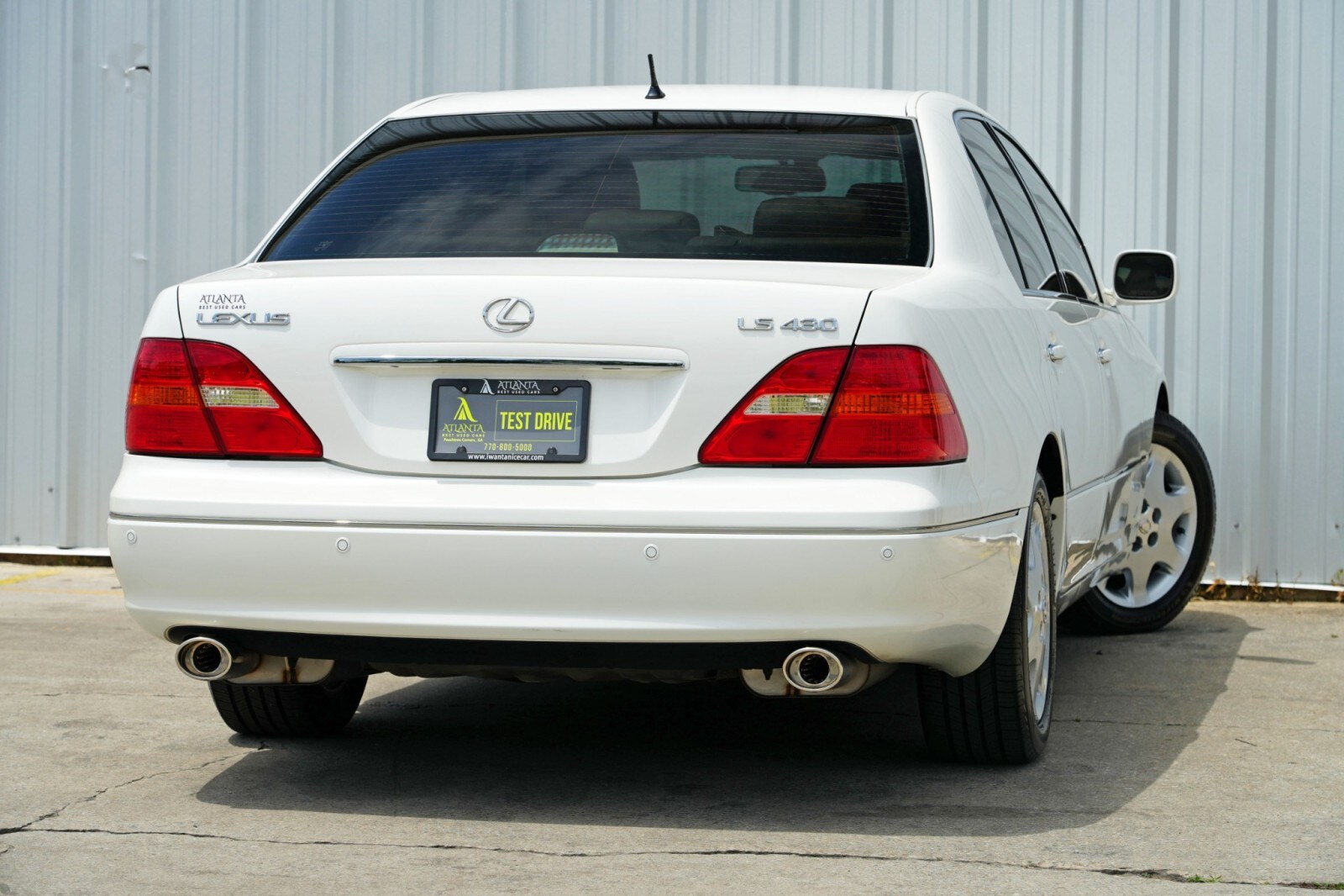 2001 Lexus LS 430 Luxury photo 3