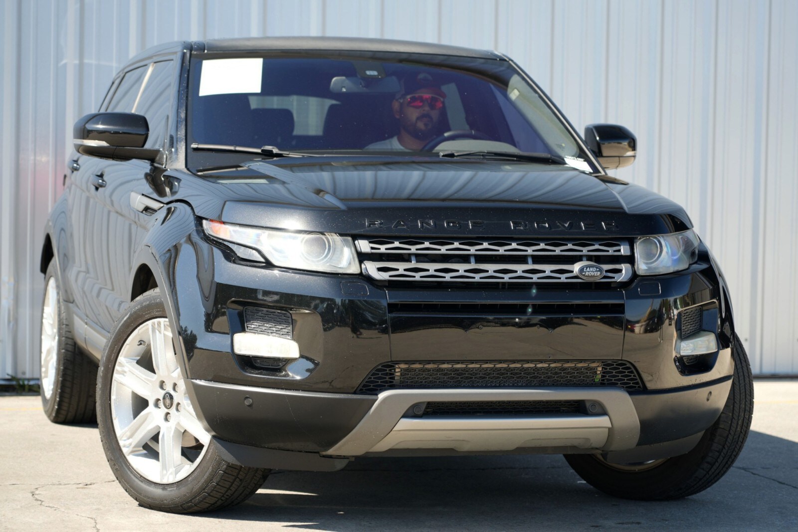 2013 Land Rover Range Rover Evoque Pure Plus photo 2