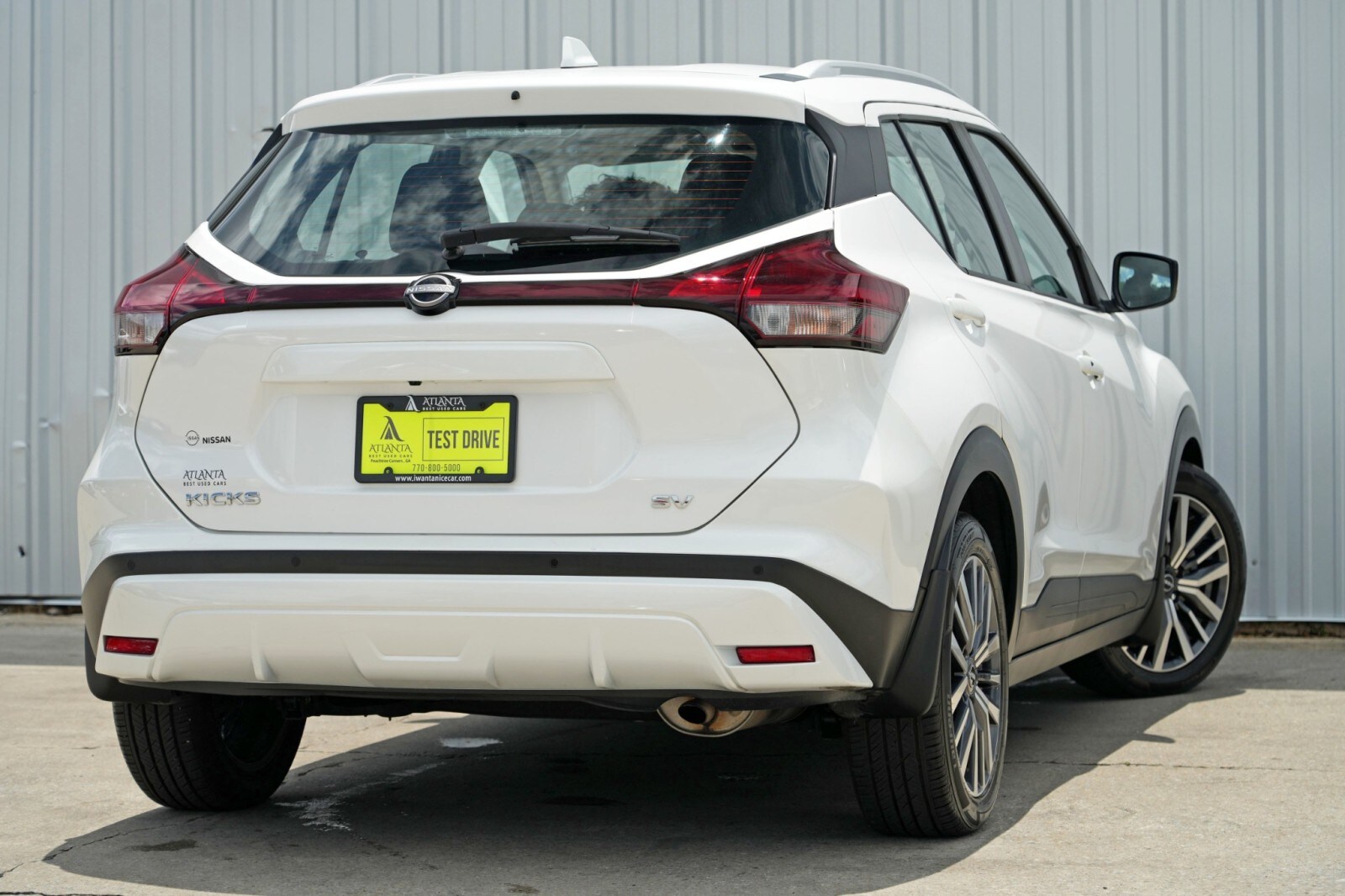 2023 Nissan Kicks SV photo 3