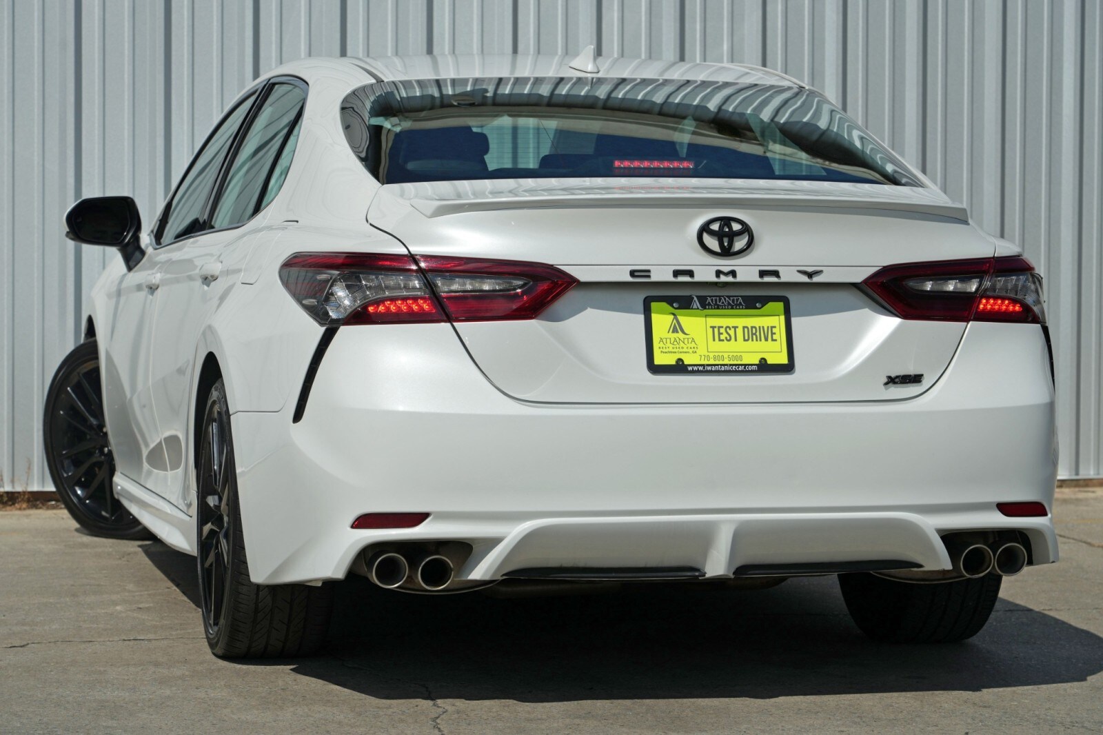 2021 Toyota Camry XSE photo 3
