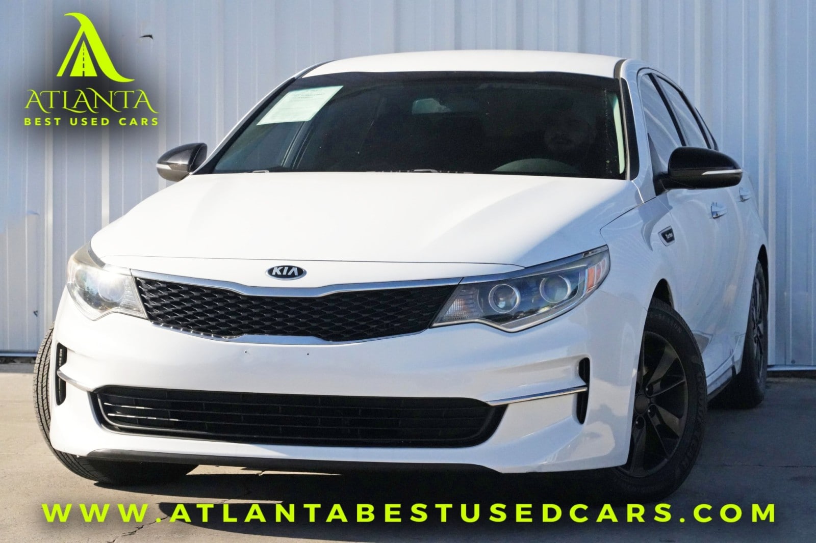 2017 Kia Optima LX's photo