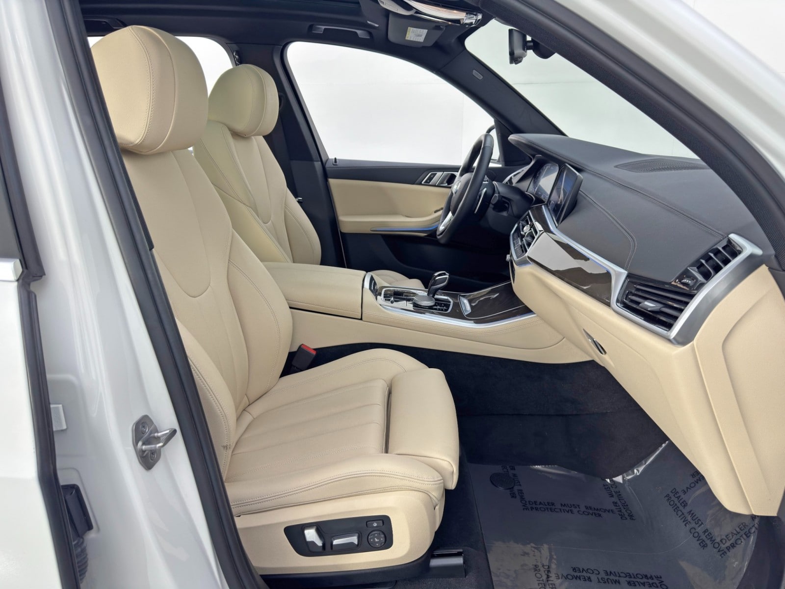 2022 BMW X5 45e - Photo 15