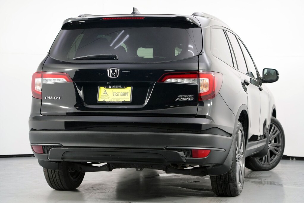 Used 2022 Honda Pilot Sport SUV