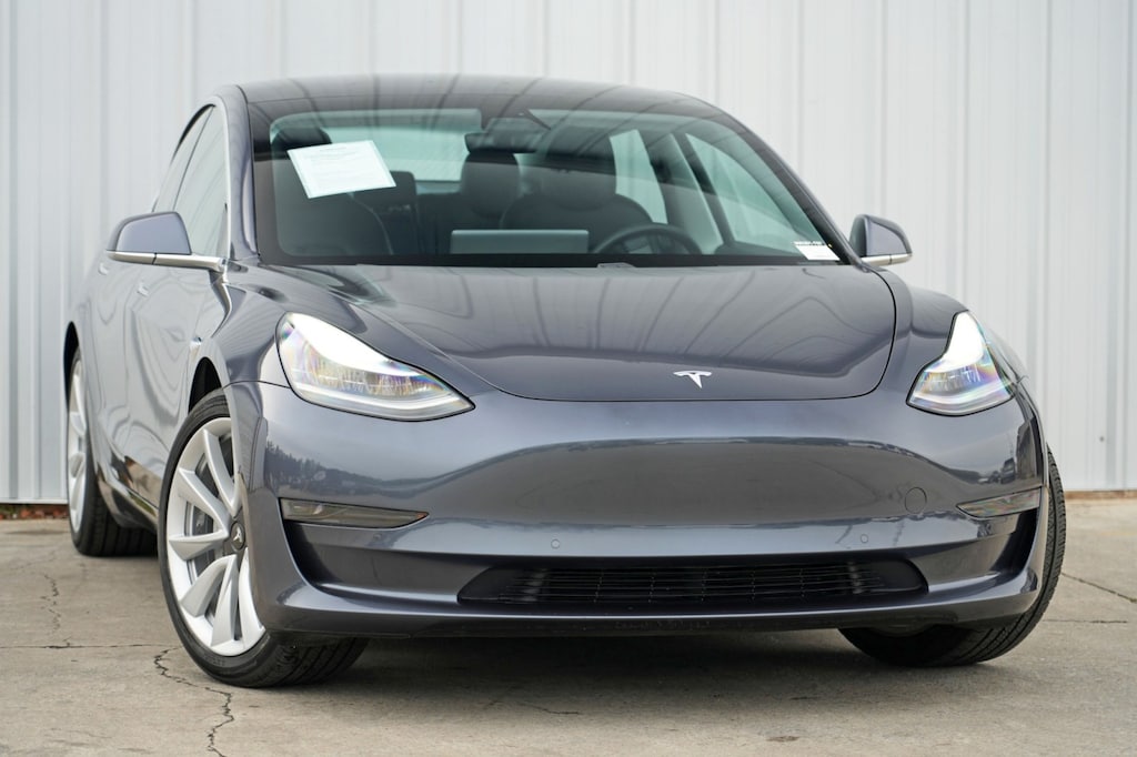Used 2020 Tesla Model 3 Standard Range Plus Sedan