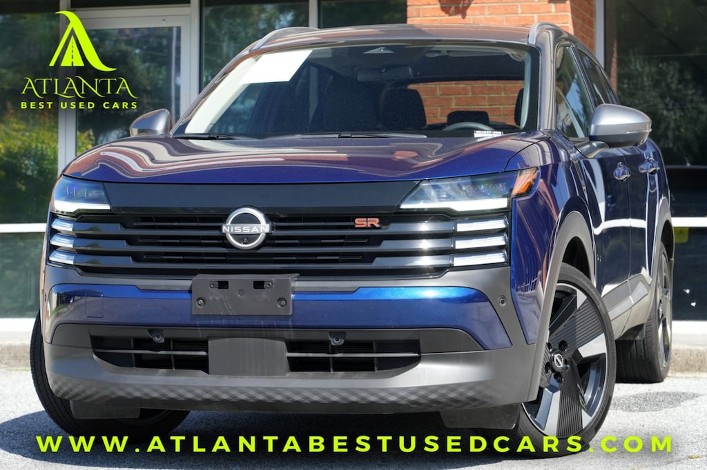 Used 2025 Nissan Kicks SR SUV