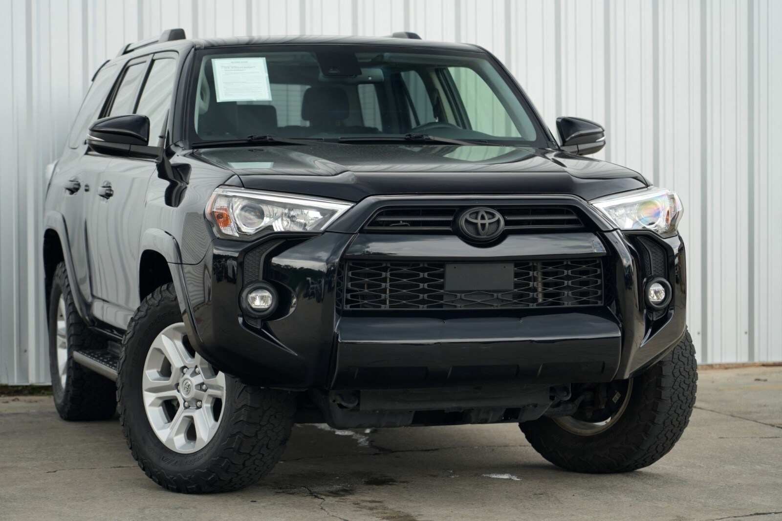 2021 Toyota 4Runner SR5 Premium photo 2