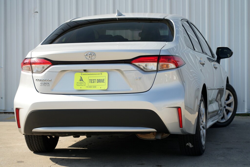 Used 2022 Toyota Corolla LE Sedan