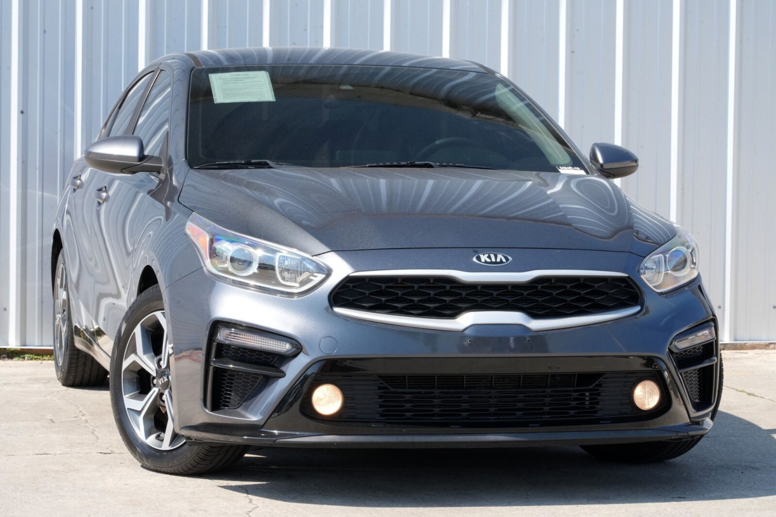 2021 Kia Forte FE LXS photo 2