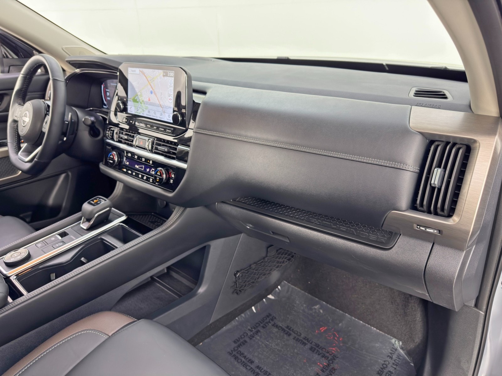 2024 Nissan Pathfinder Platinum - Photo 14