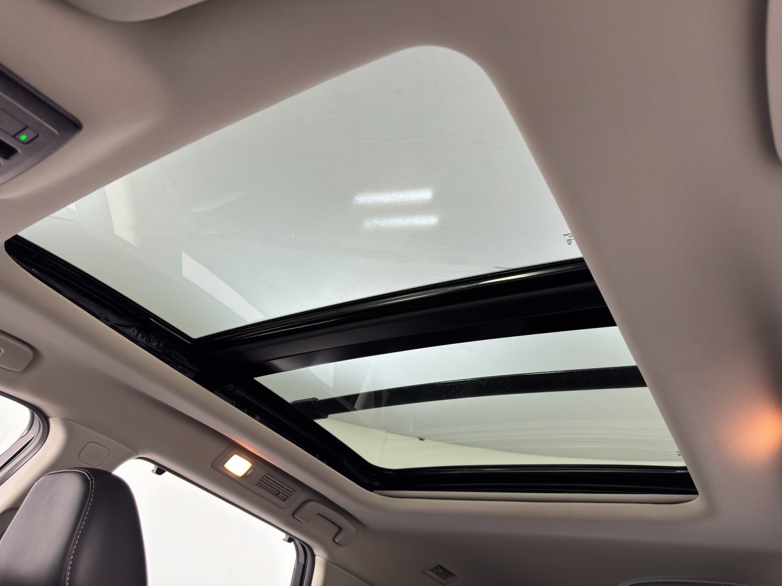 2024 Nissan Pathfinder Platinum - Photo 11