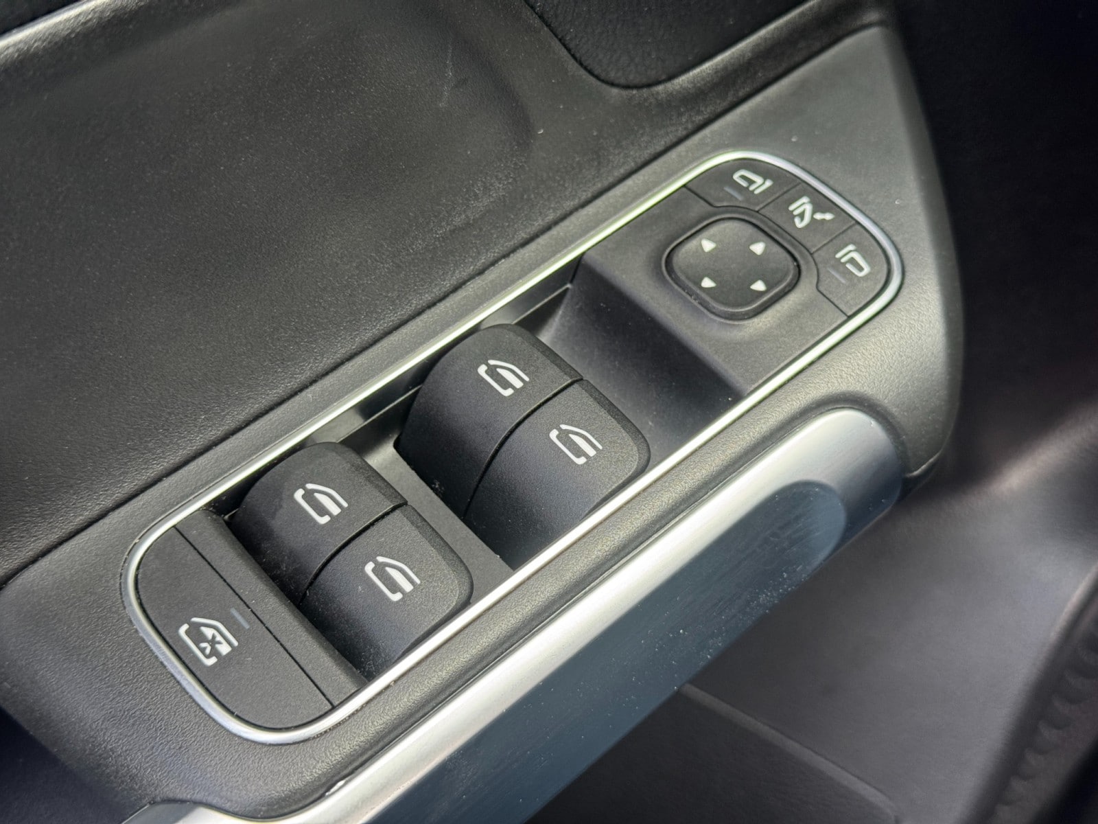 2021 Mercedes-Benz GLB Base - Photo 16