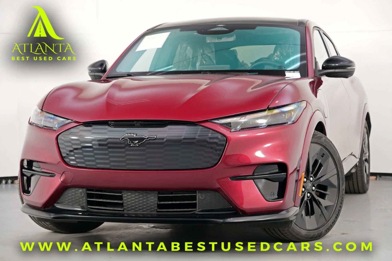 2025 Ford Mustang-Mach-e GT's photo