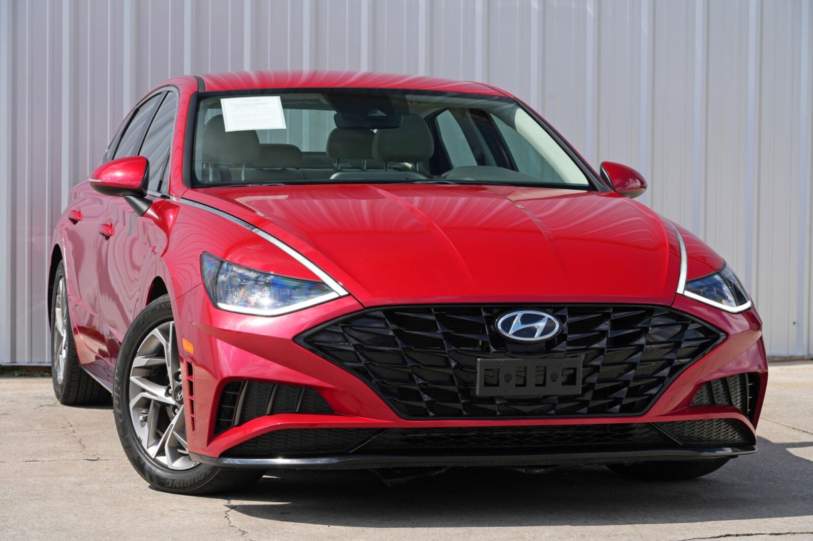 2021 Hyundai Sonata SEL photo 2