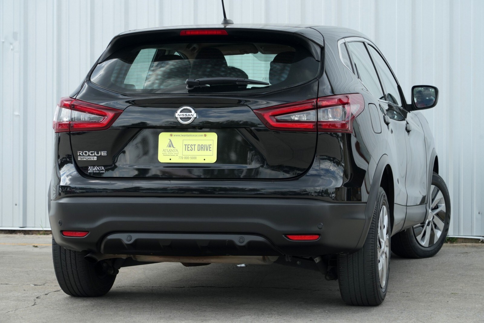 2020 Nissan Rogue Sport S photo 3