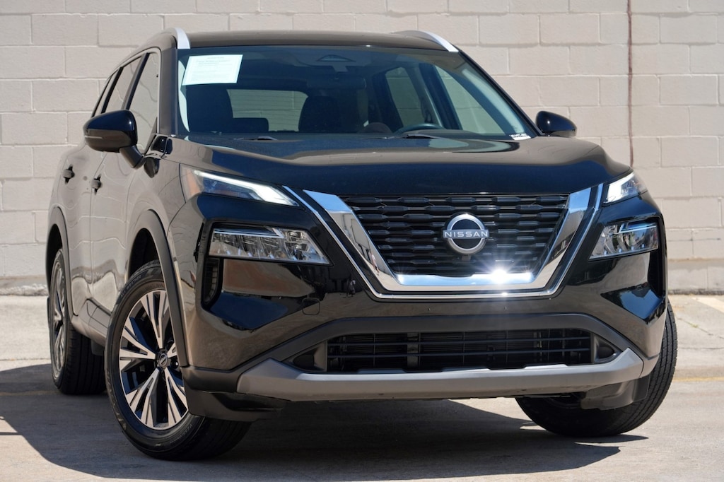 Used 2023 Nissan Rogue SV w/ Premium Package SUV