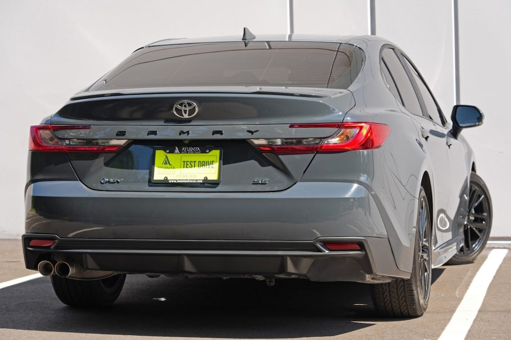 Used 2025 Toyota Camry SE Sedan